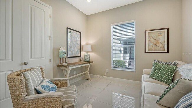 Building Photo - 280 St Lucia Dr