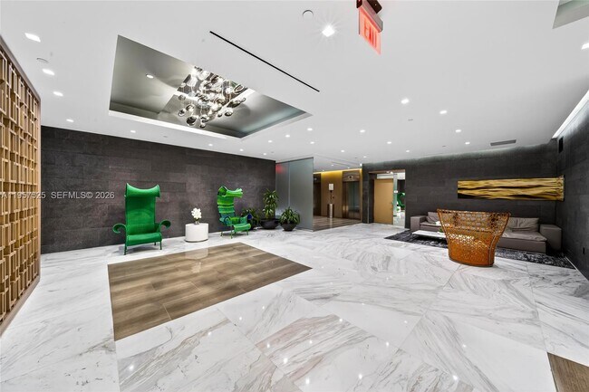 Building Photo - 400 Sunny Isles Blvd