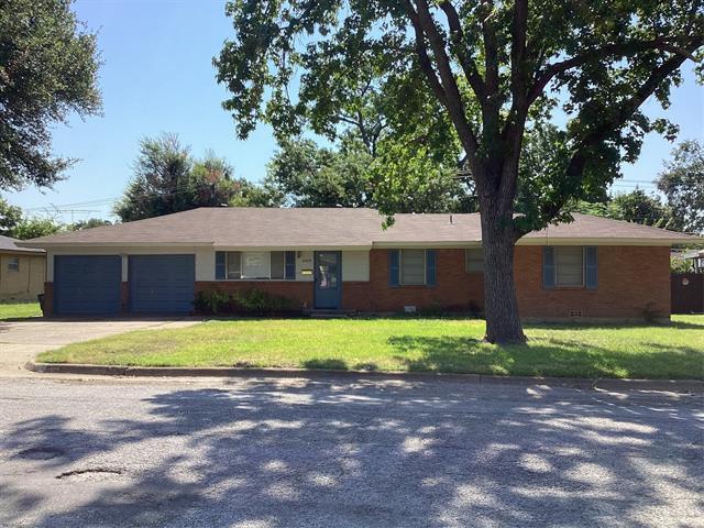 Primary Photo - 2020 Robinwood Dr