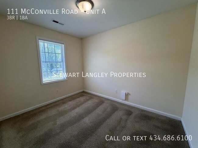 Building Photo - 111 McConville Rd