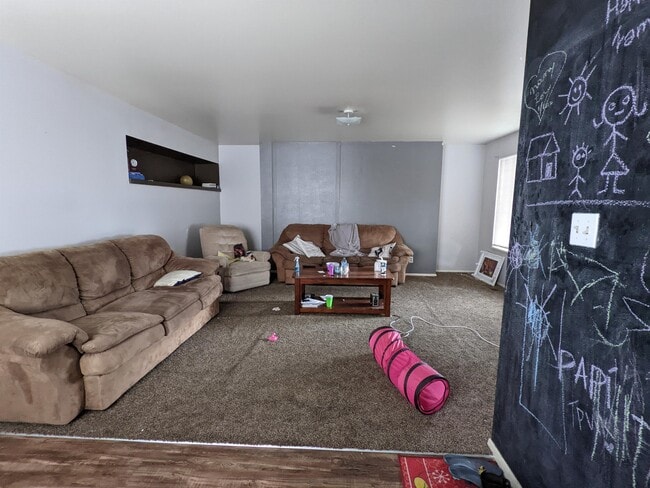 Building Photo - 1728 N 550 W