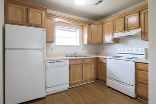 Kitchen - Hillside Terrace Apartments