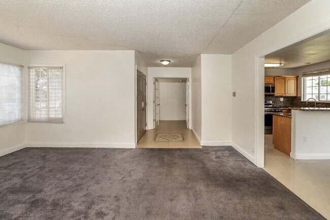 Building Photo - 2810 Devon Way