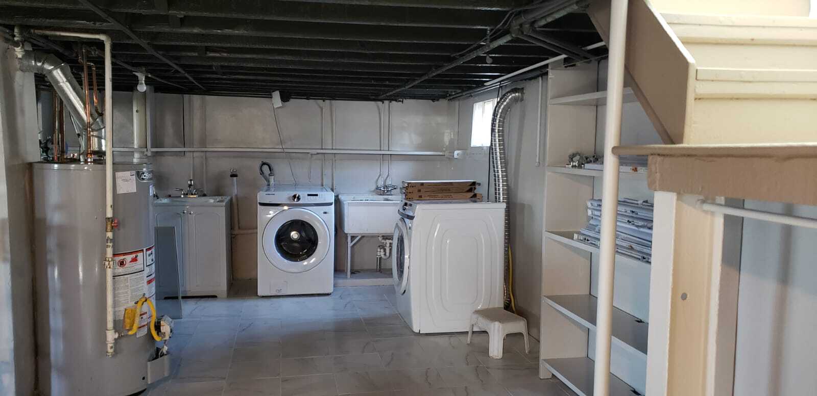 Basement-Laundry/Dryer - 301 N 1st Ave