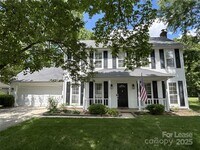 Building Photo - 12311 Longmont Dr