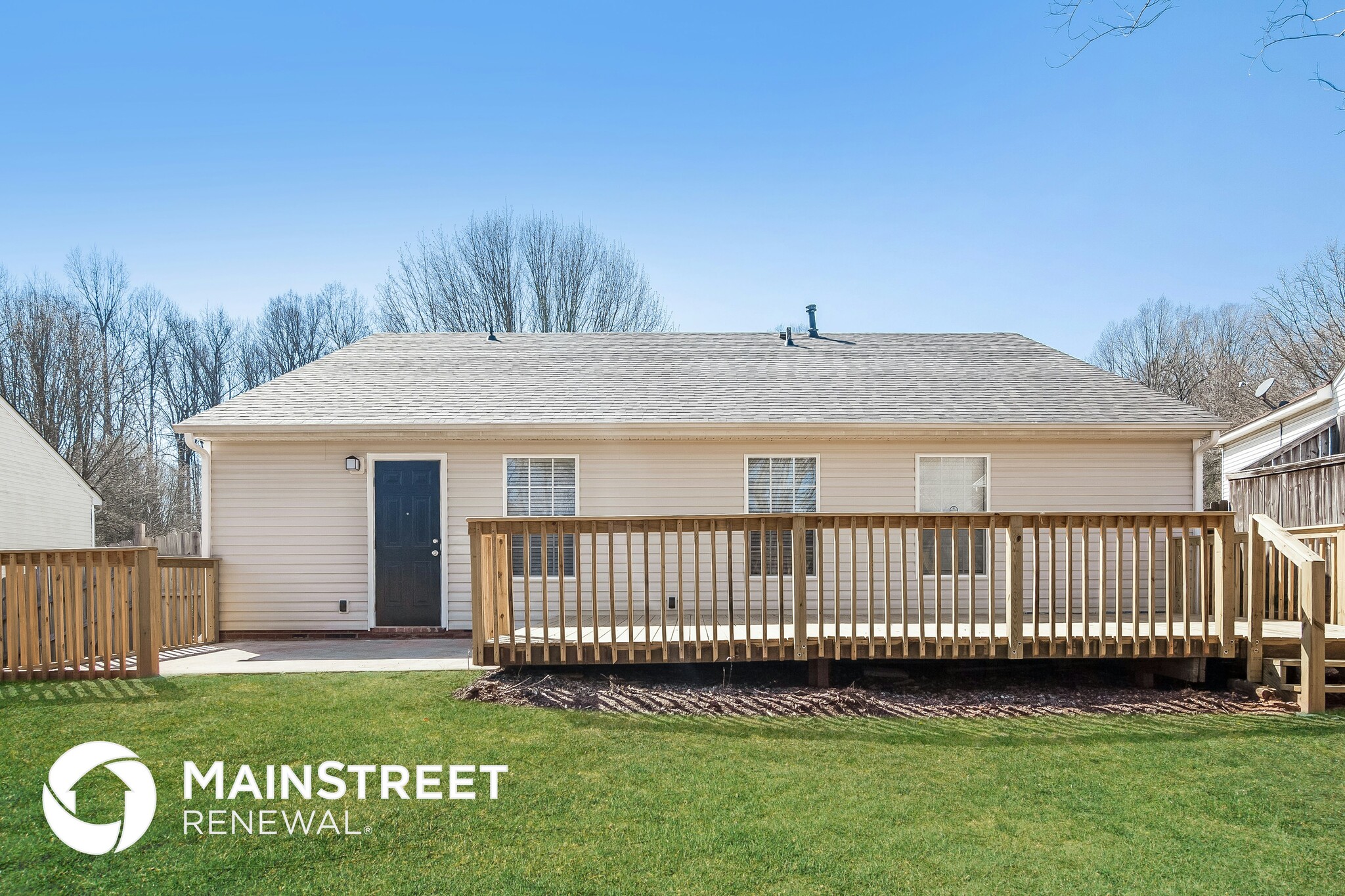 Building Photo - 2111 Pleasant Dale Dr