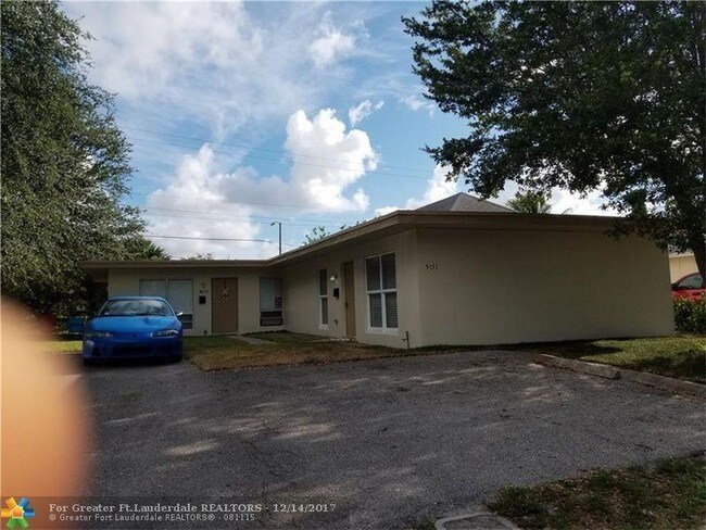 Building Photo - 5198 Eadie Pl