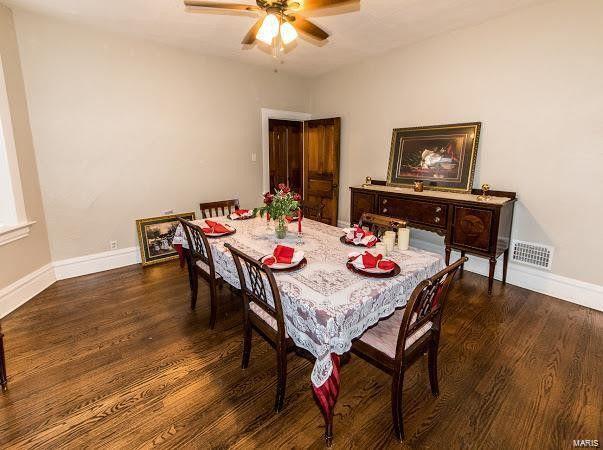Dedicated Dining Room - 4507 S Grand Blvd