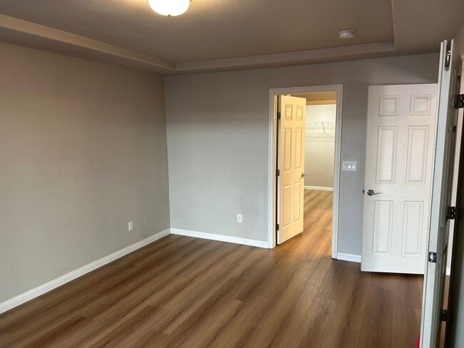 Building Photo - 3 Story Home Nestled in the Heart of Coronado Ranch