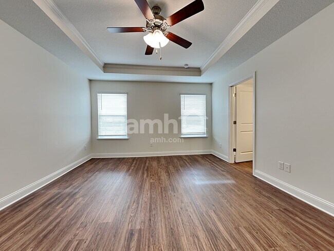Building Photo - 83 Banyan Forest Drive