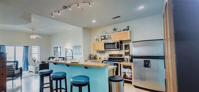 Building Photo - 9420 Seawall Blvd