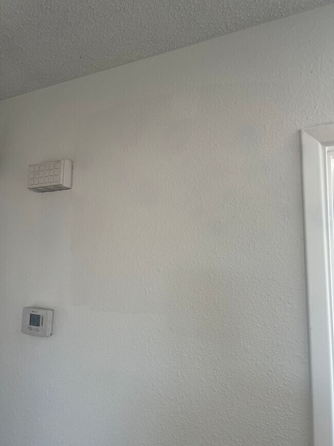 Building Photo - Three Bedroom Cibola Home on a large Lot