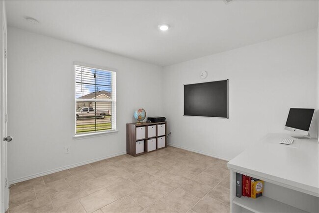 Building Photo - 7503 Cynomys Ct