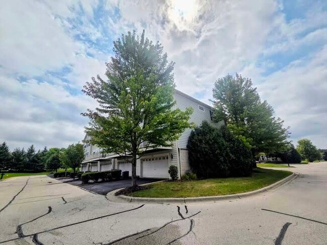 Building Photo - 219 Cassidy Ln