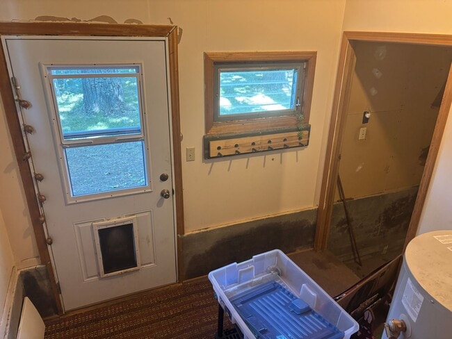 Building Photo - Horse Property for rent with beautiful Bri...