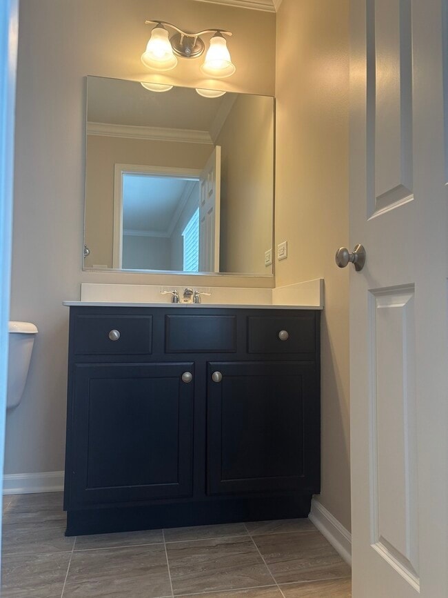 Building Photo - 10611 W 154th Pl