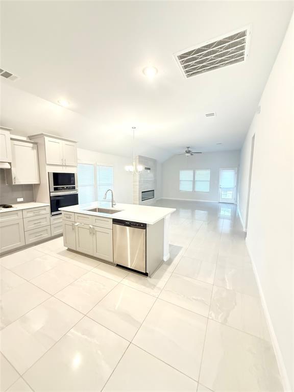 Building Photo - 501 Evening Star Cv