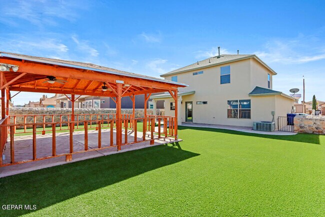 Building Photo - 14407 Misty Point Ct