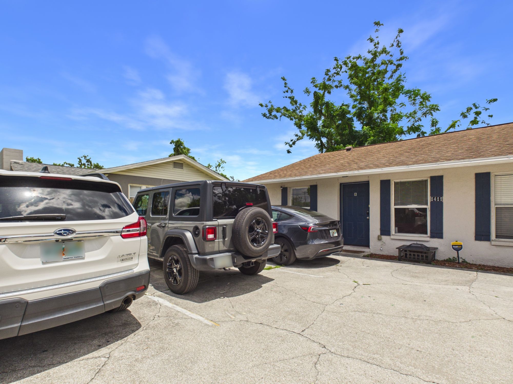 Parking - 1411 E 109th Ave