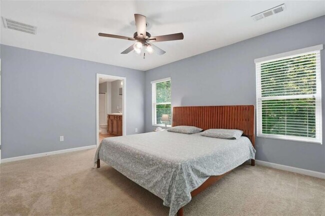 Building Photo - 514 Altama Way