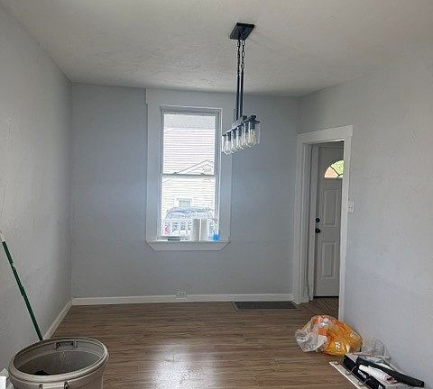 Building Photo - Home with office