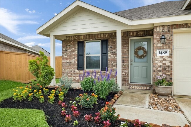 Building Photo - 1488 Twilight Grn Dr