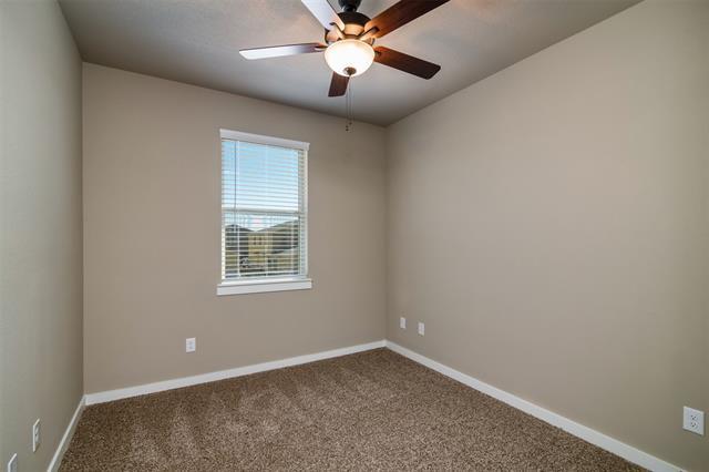 Building Photo - 657 Fallow Dr