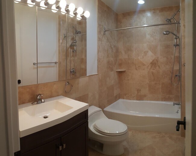 Building Photo - 128 Prospect Ave