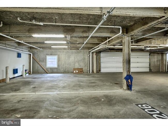 Building Photo - 135 Prospect St