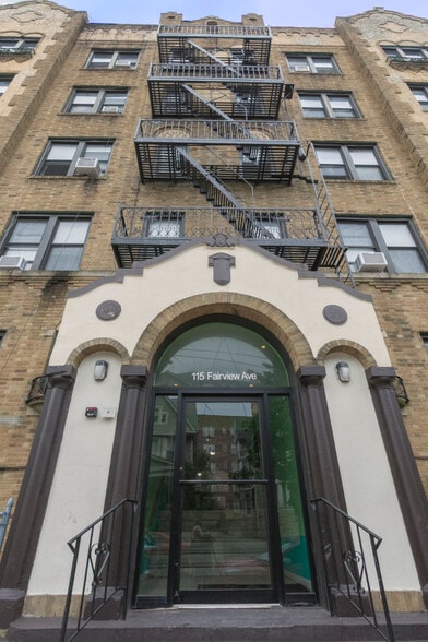 Building Photo - 115 Fairview Ave