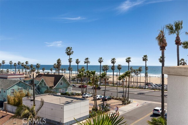 Building Photo - 200 Pacific Coast Hwy