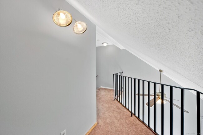 Building Photo - 1 Abbott Rd