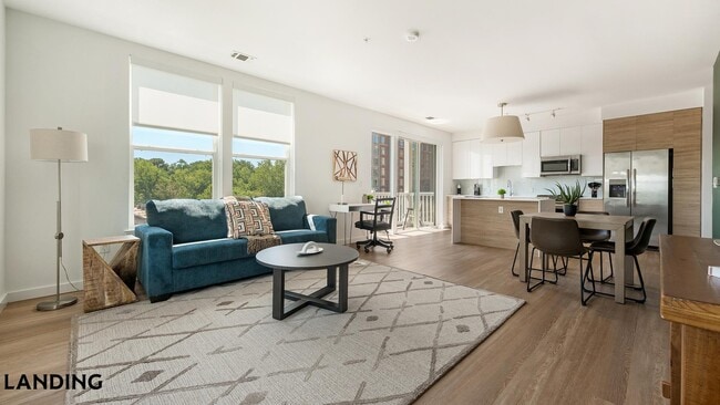 Building Photo - 8525 Chevy Chase Lake Terrace
