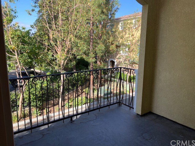 Building Photo - 1708 Terra Bella