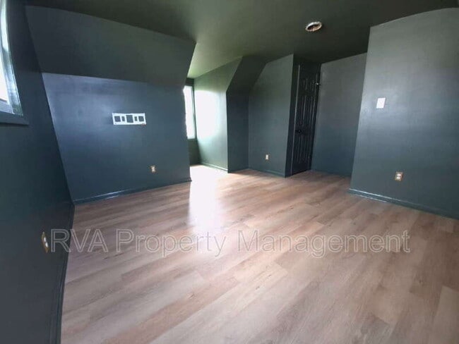 Building Photo - 1409 Gambrel Dr