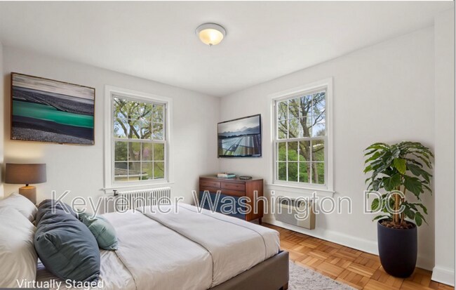 Building Photo - 4491 MacArthur Blvd NW