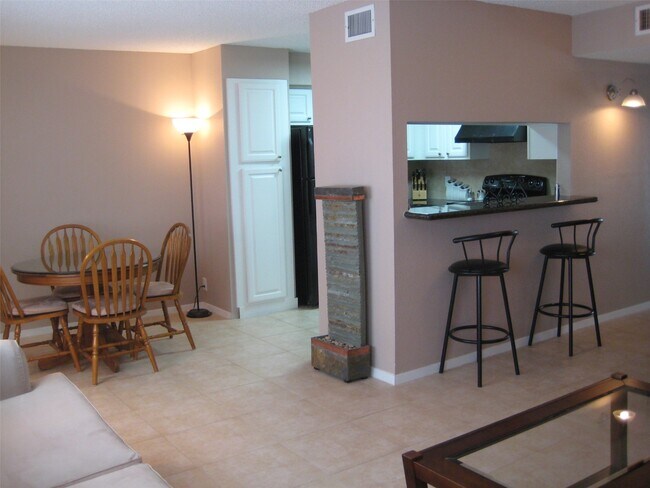 Building Photo - 11002 Hammerly Blvd