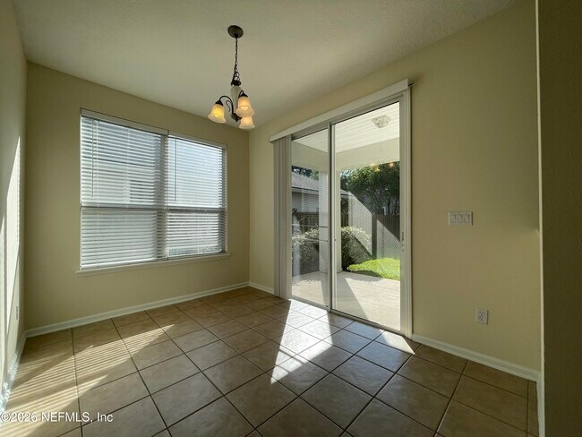 Building Photo - 3125 E Banister Rd
