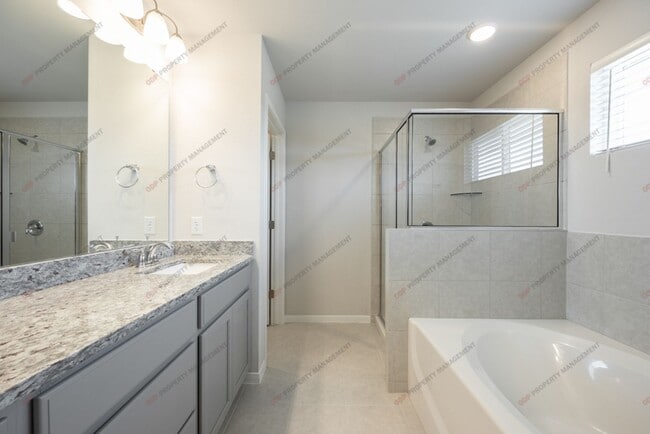 Building Photo - 5321 Friars Lp