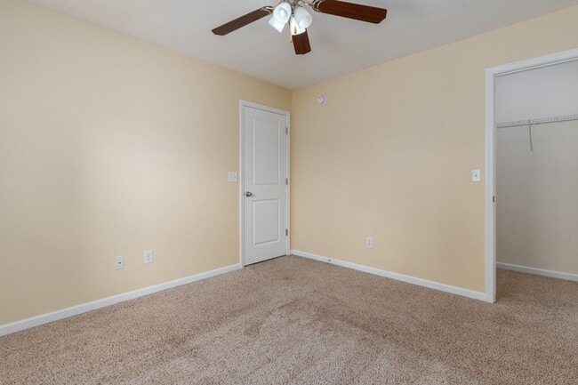 Building Photo - Beautiful home on one of Lake Carolina's largest cul-de-sac lots!