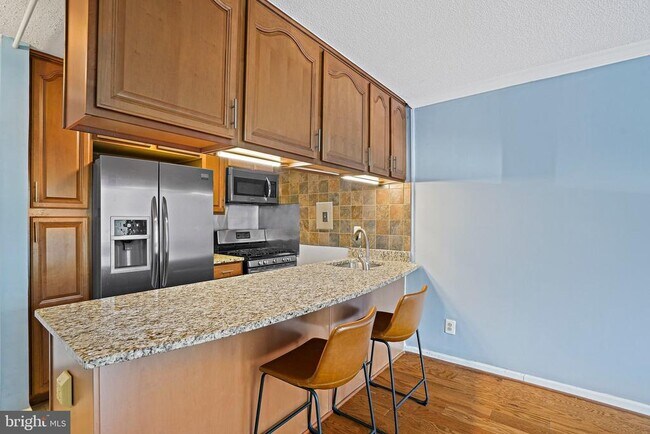 Building Photo - 11801 Rockville Pike
