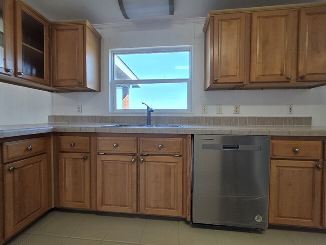 Building Photo - 14412 Graef Rd