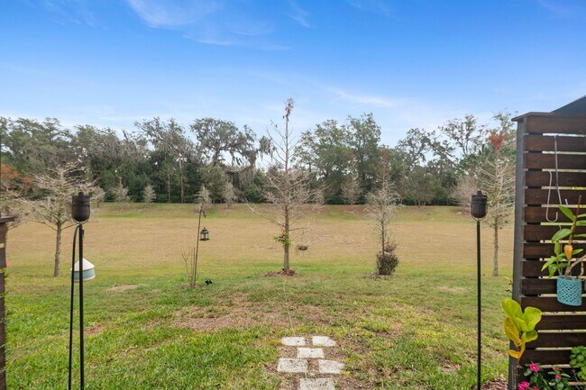 Building Photo - Sanford - 3 Bedroom, 2.5 Bathroom - $2,245.00