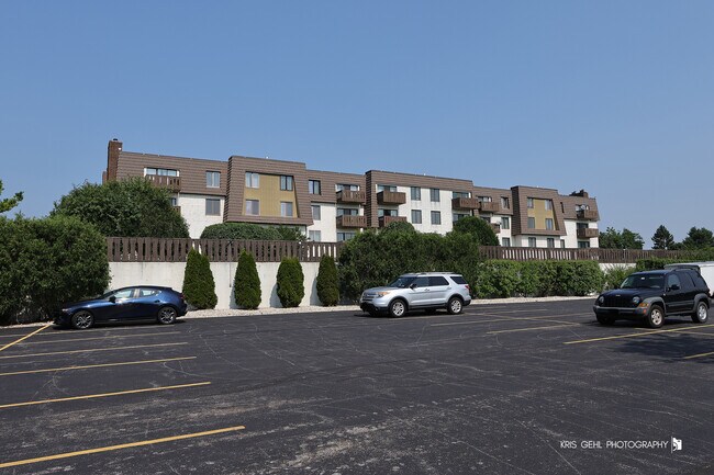 Building Photo - 12900 W Heiden Cir