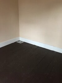 Building Photo - 88 N Buena Vista St