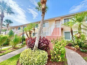Building Photo - ** FALLING WATERS ** 2 BED / 2 BATH - COND...