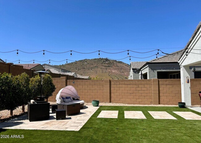 Building Photo - 2045 East Charlotte Dr