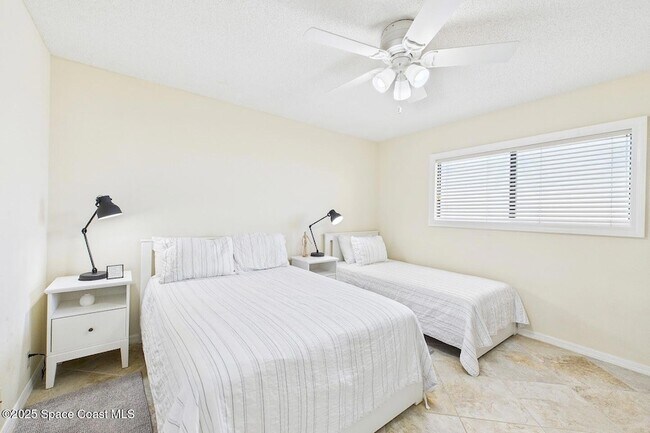 Building Photo - 55 N 4th St