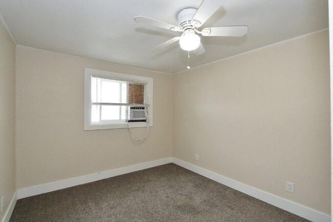 Building Photo - 321 West Blvd. New Plymouth