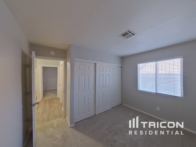 Building Photo - 1133 Broken Hills Drive Henderson NV